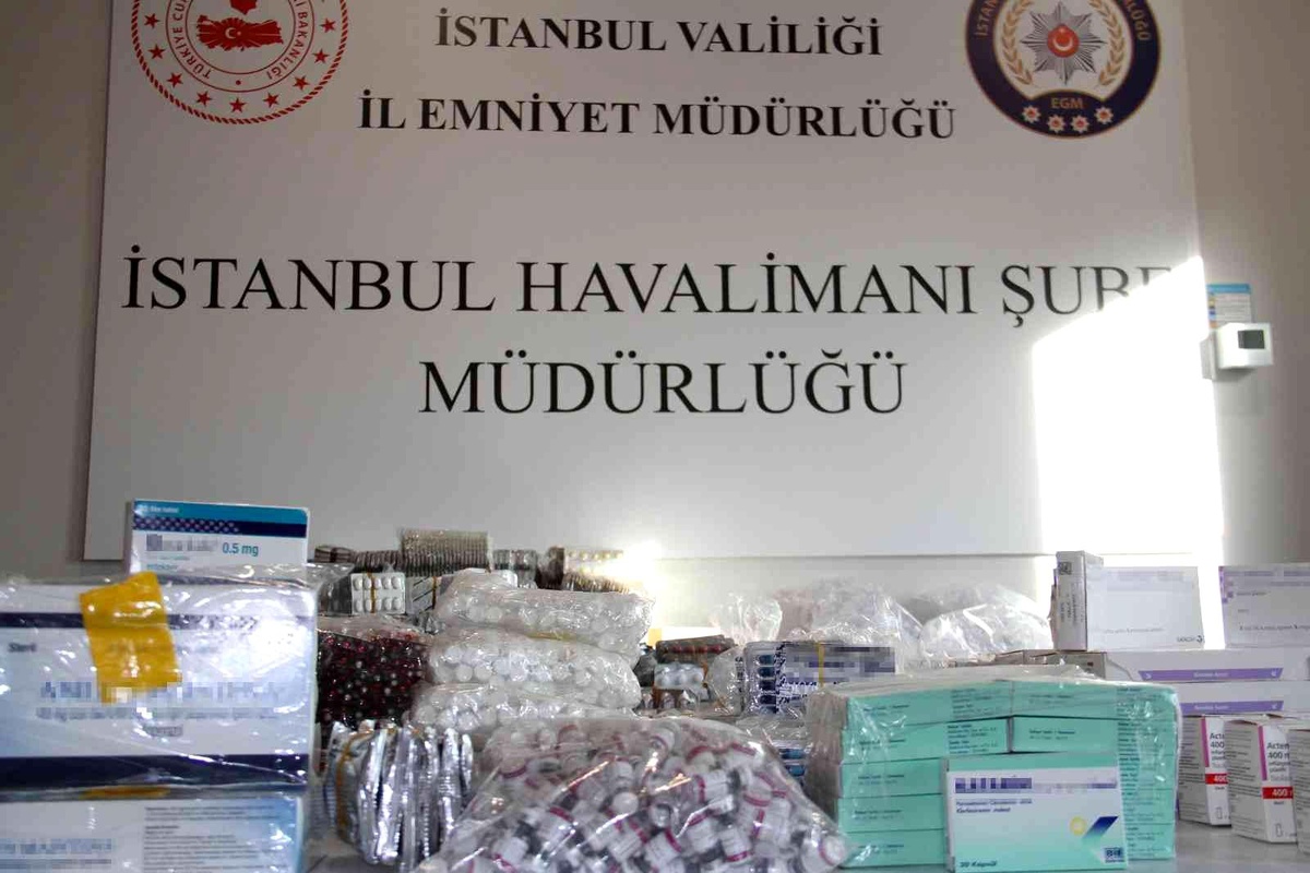 İstanbul Havalimanı\'nda 15 milyon TL\'lik kaçak ilaç operasyonu