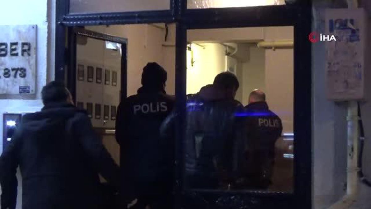İzmir'deki travesti cinayetiyle ilgili 2 gözaltı