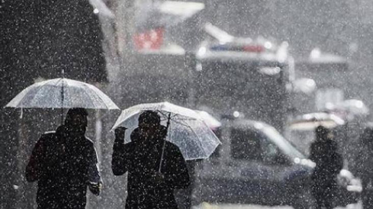 Meteoroloji uyardı! İstanbul\'a yeniden kar geliyor