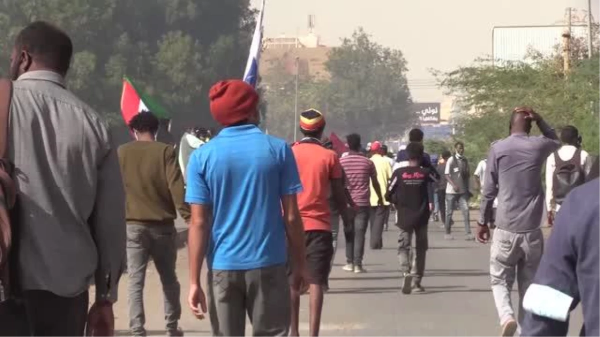 Sudan\'da askeri yönetim karşıtı protestolar sürüyor