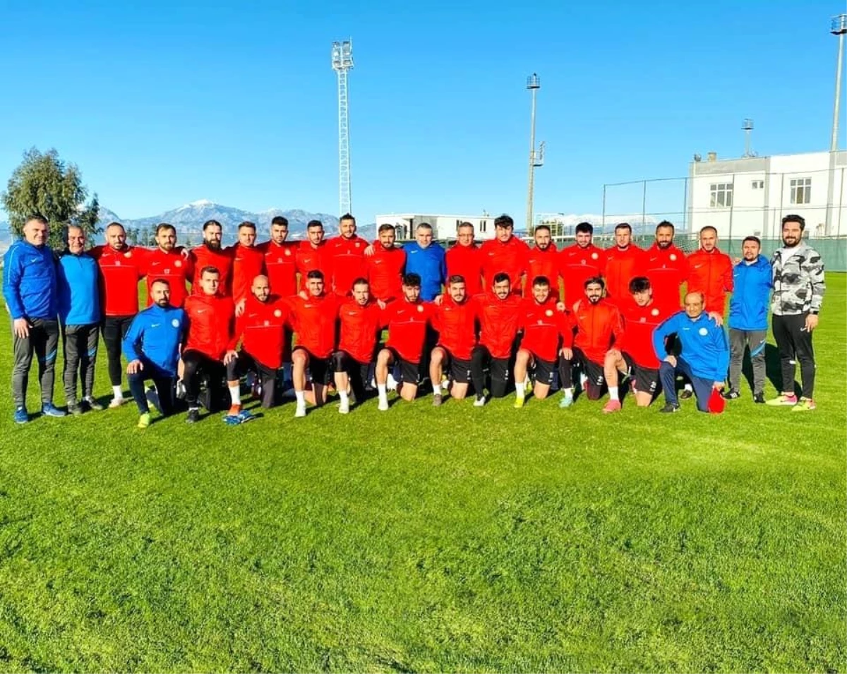 Talasgücü Belediyespor\'un Antalya kampı devam ediyor