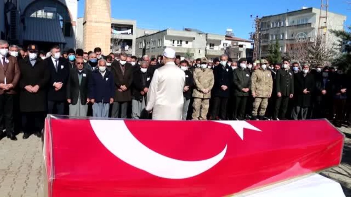 Vefat eden Kore gazisi Mahmut Uçan, son yolculuğuna uğurlandı