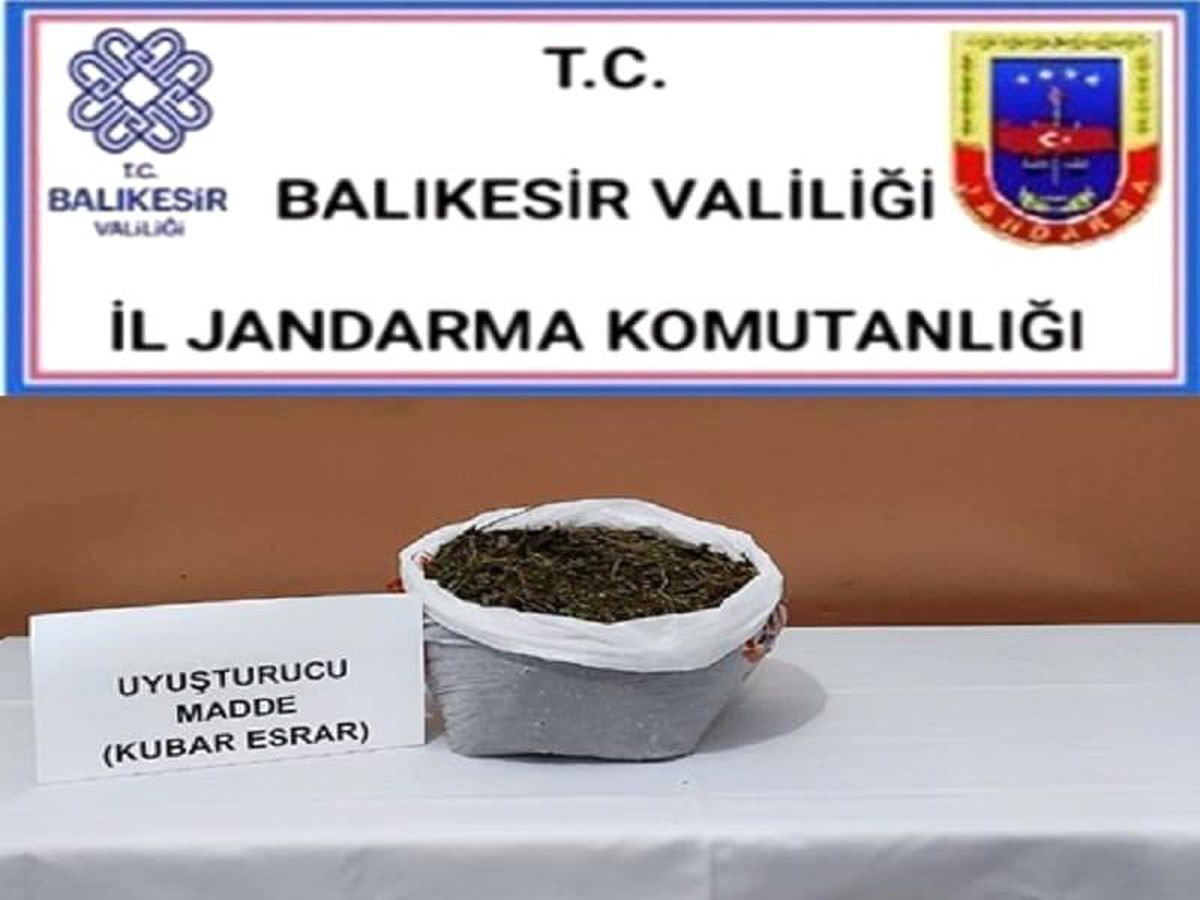 Son dakika haberleri... Balıkesir\'de jandarmadan 30 uyuşturucu şüphelisine operasyon