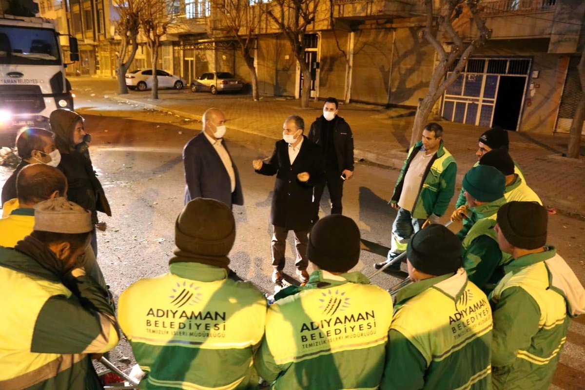 Belediye Başkanı Kılınç, temizlik işleri personeliyle bir araya geldi