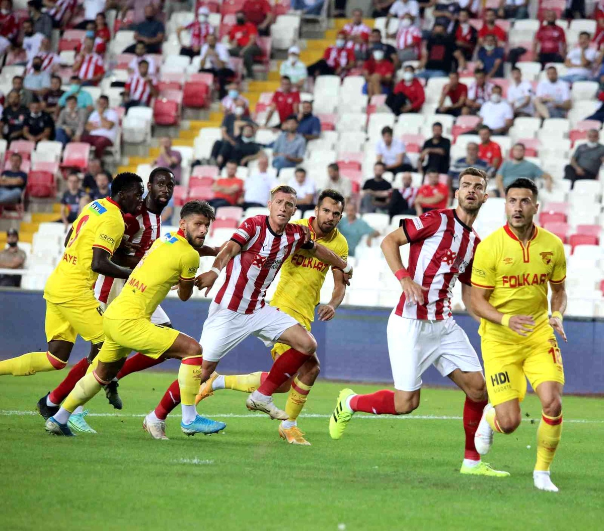 Göztepe Sivasspor rekabetinde 18. randevu