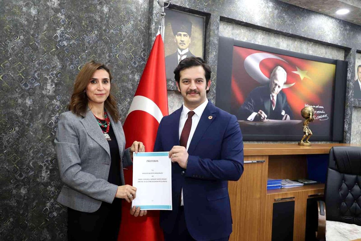 Hakkari\'de "Yöresel ürün pazarı projesi" işbirliği protokolü imzalandı