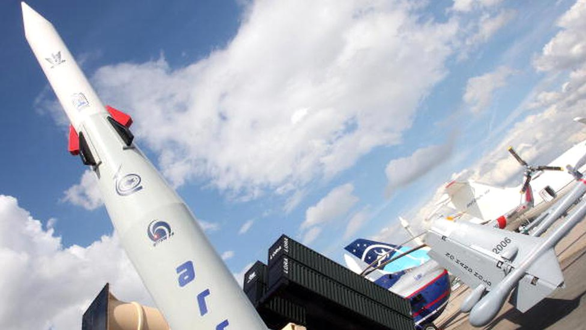 İsrail: Füzeleri atmosferde ve uzayda imha eden hava savunma sistemi Arrow\'un denemeleri başarıyla tamamlandı