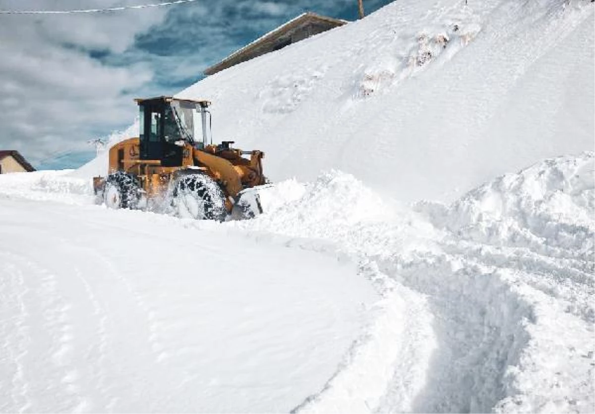 Karadeniz'de 4 ilde okullara kar tatili