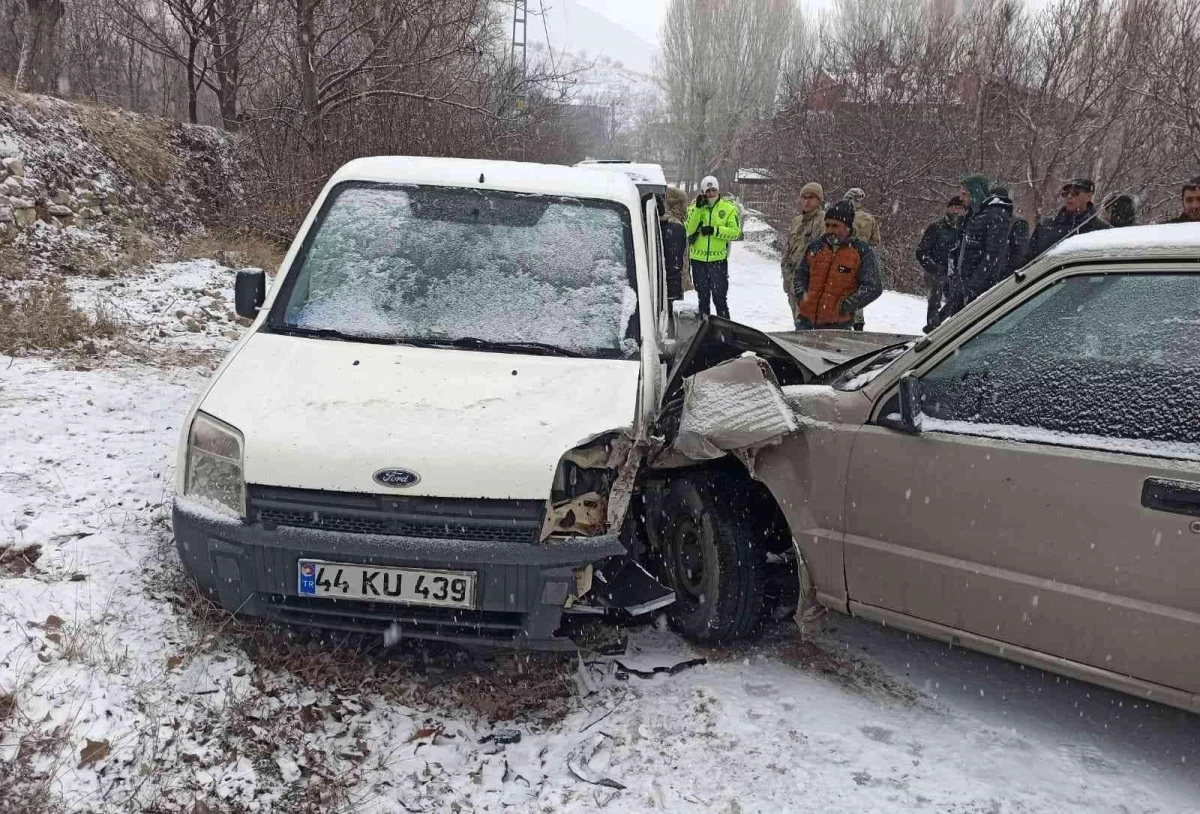 Malatya\'da kar beraberinde kazaları getirdi
