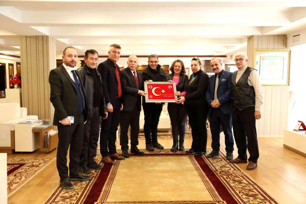Sekmen: Sosyal tesislerimizi halkımıza açtık