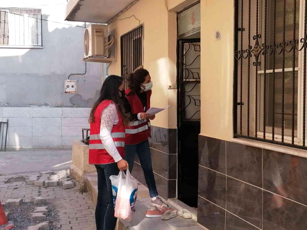 Söke Belediyesi\'nin karakış desteği sürüyor