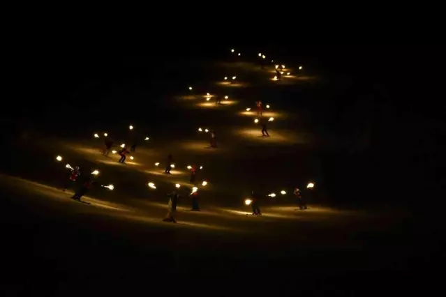 Türkiye'de bir ilk, Bitlis Eren Üniversitesi kampusu içinde kayak tesisi açıldı