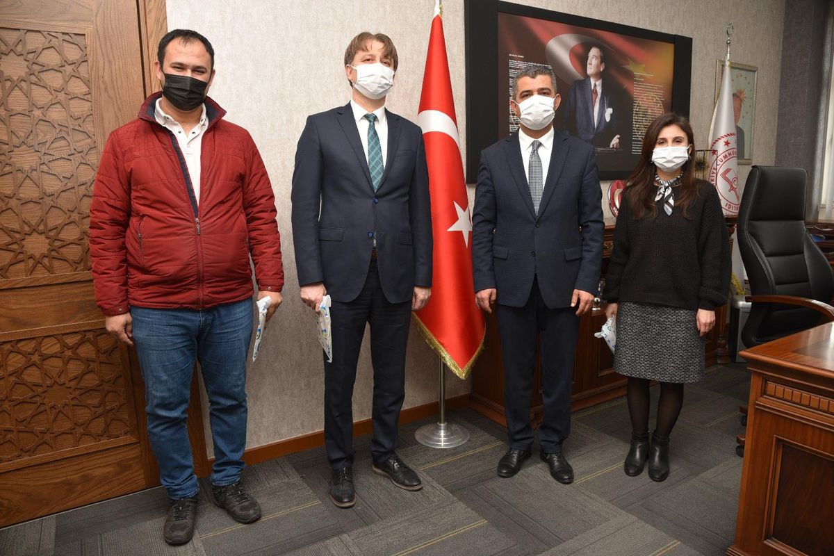 Uluslararası Matematik Olimpiyatında 5 dünya birinciliği Denizli\'den