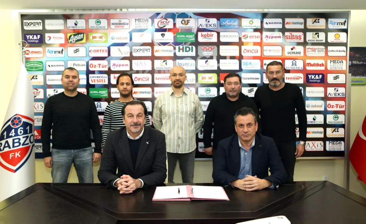 1461 Trabzon FK teknik direktör Yusuf Şimşek ile anlaştı