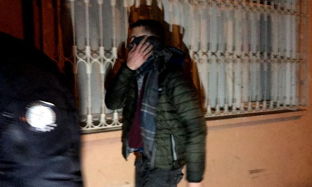 Bebek arabasıyla hırsızlık yapan şüpheli yakalandı