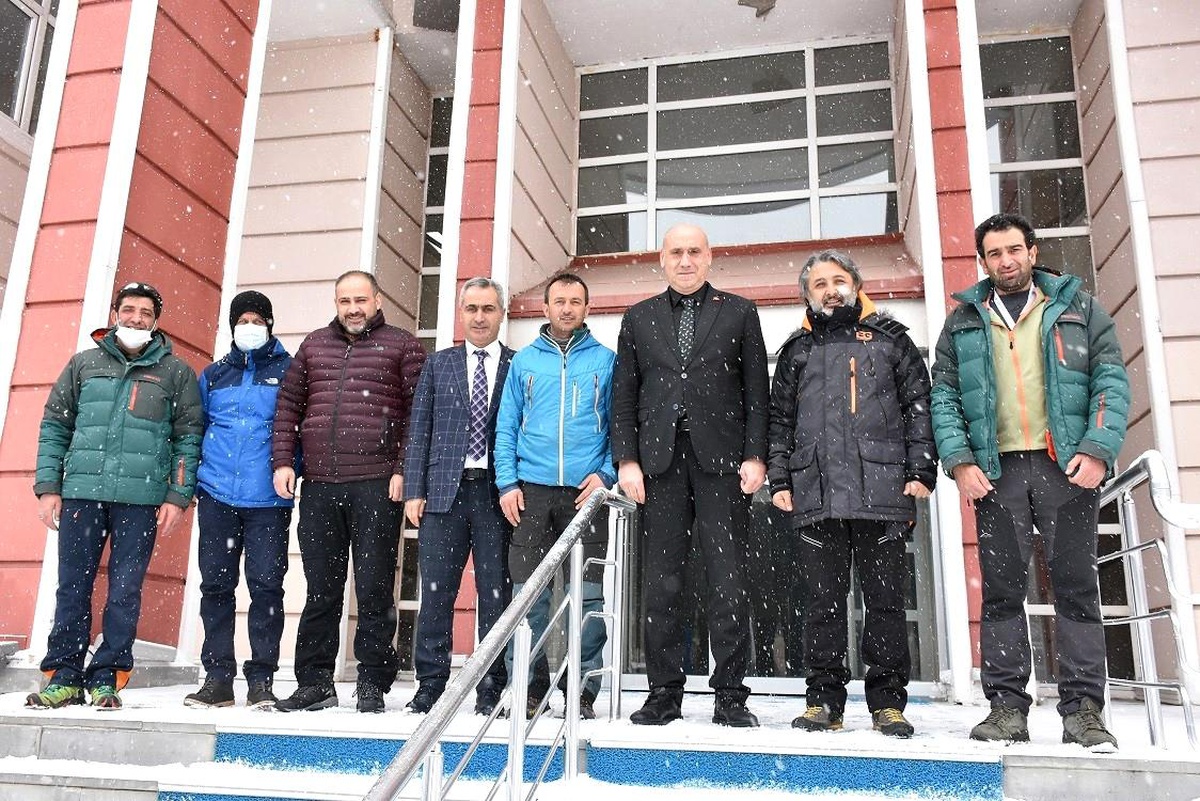 Başar: "Erzurum kış sporlarında öncü il"
