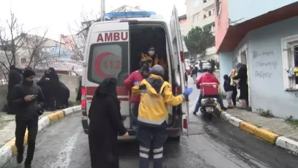 BEYOĞLU'NDA YANGIN ÇIKAN BİNADAKİ KADIN BİRİNCİ KATTAN ATLADI