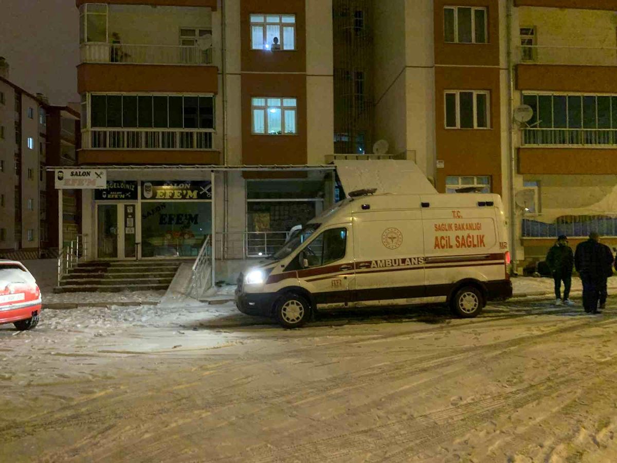 Bunalımda olan adam kendini asarak yaşamına son verdi
