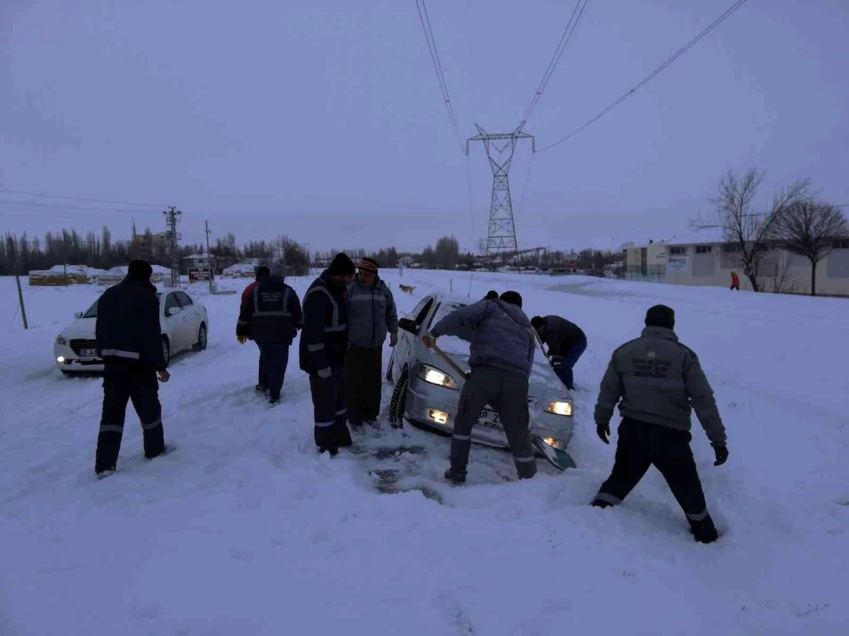 Bünyan\'da karla mücadele