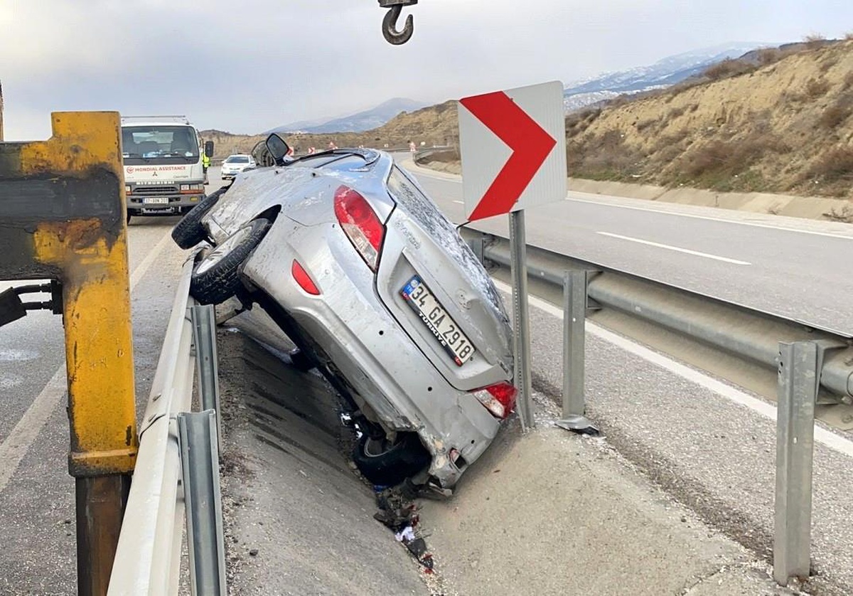 Cenazeye giden 6 kişilik aile ölümden döndü