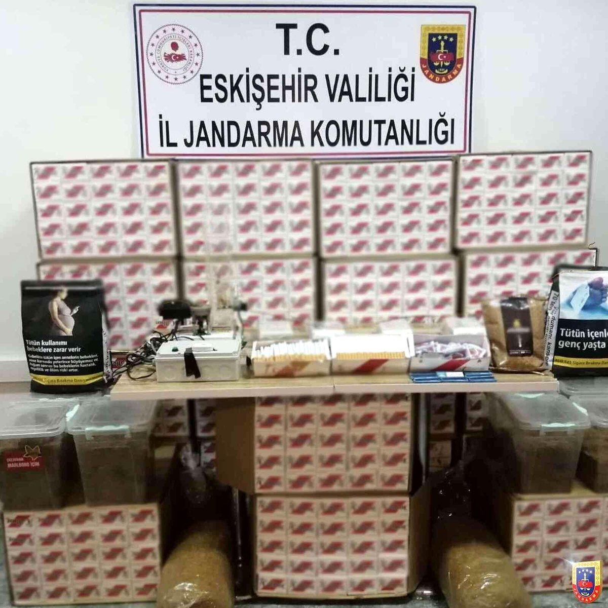 Son dakika haberleri! Jandarmanın tütün kaçakçılarına yönelik operasyonlarında 7 şüpheli yakalandı