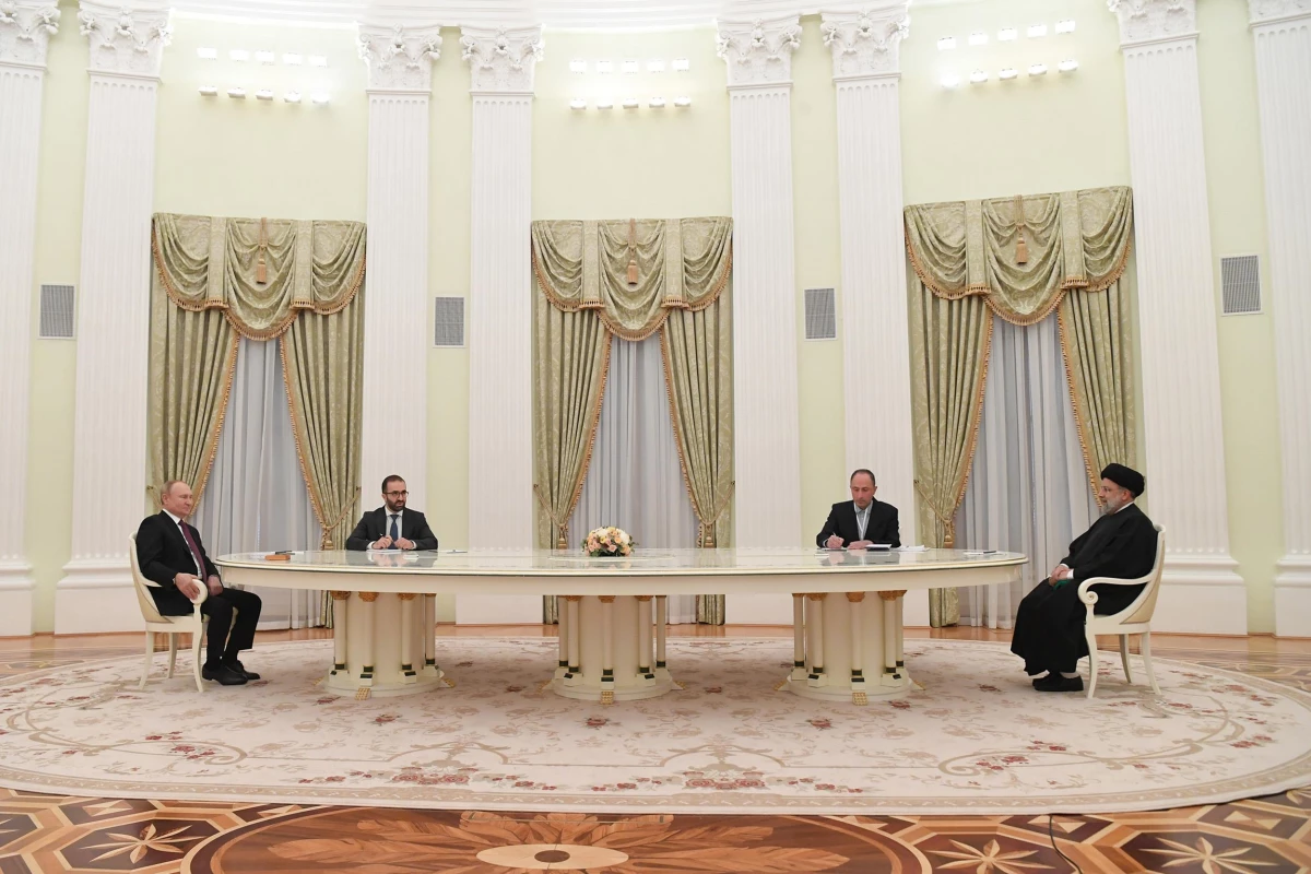 Son dakika haber! Rusya Devlet Başkanı Putin, İran Cumhurbaşkanı Reisi ile görüştü