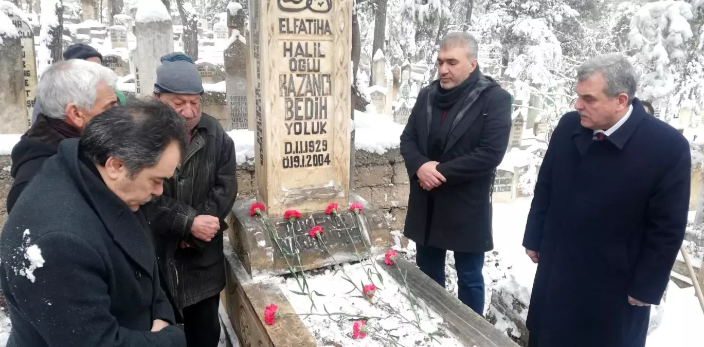 Son dakika haberleri! Şanlıurfalı ünlü gazelhan Kazancı Bedih mezarı başında anıldı