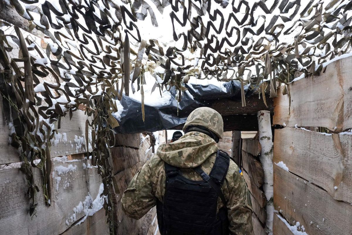 AA, Donbas'ın Zolote bölgesindeki cephe hattını görüntüledi