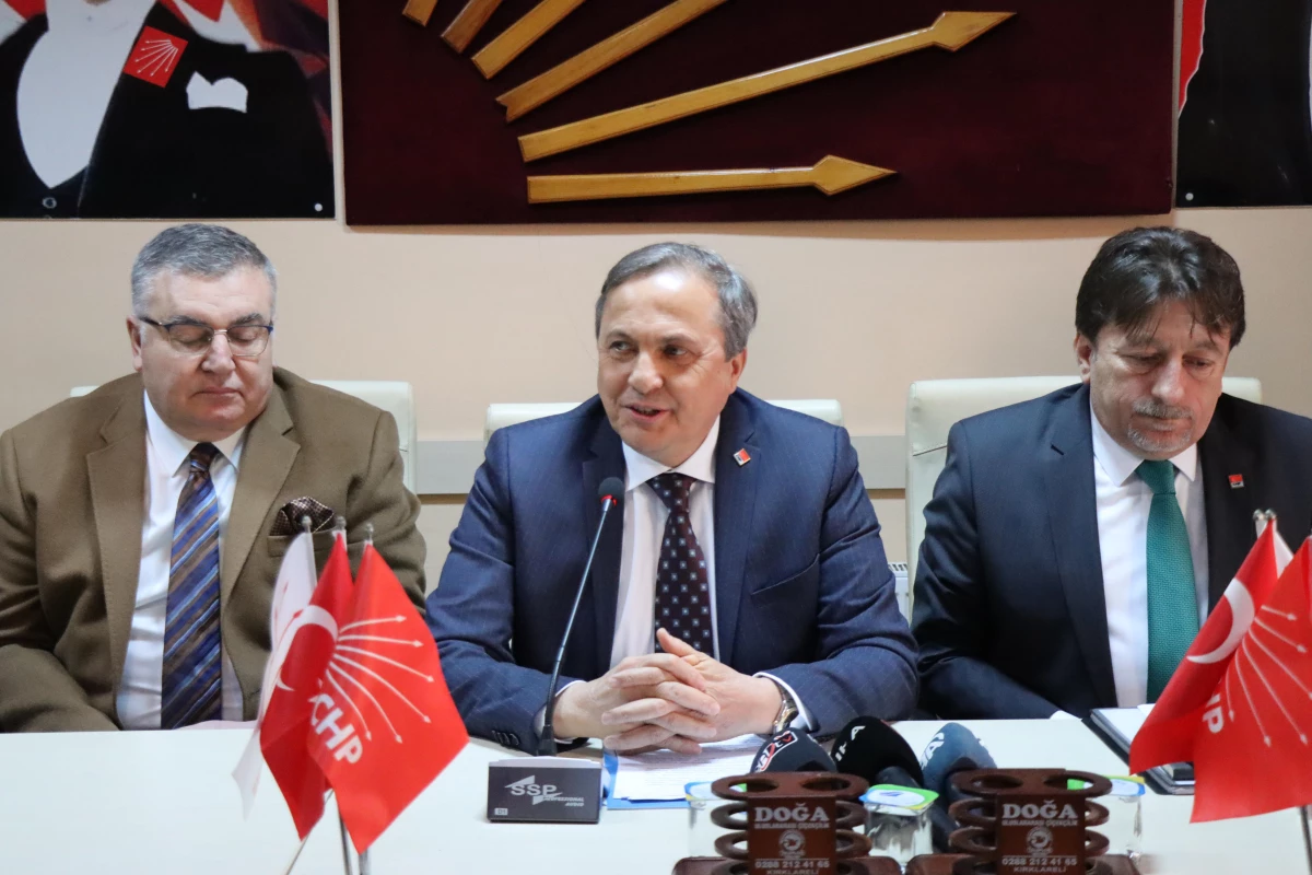 CHP\'li Torun, partisinin Kırklareli il başkanlığında konuştu Açıklaması
