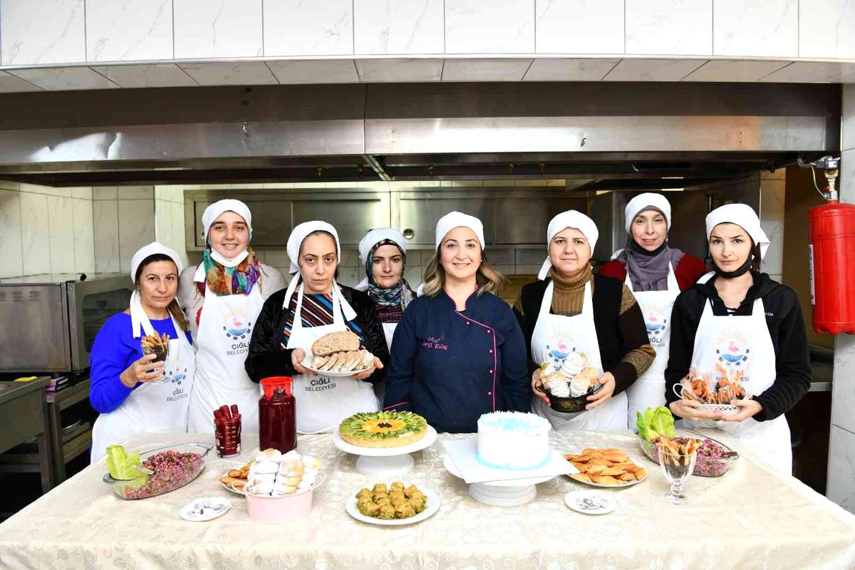 Çiğli\'de kadınlara yönelik meslek edindirme kursları meyvelerini veriyor