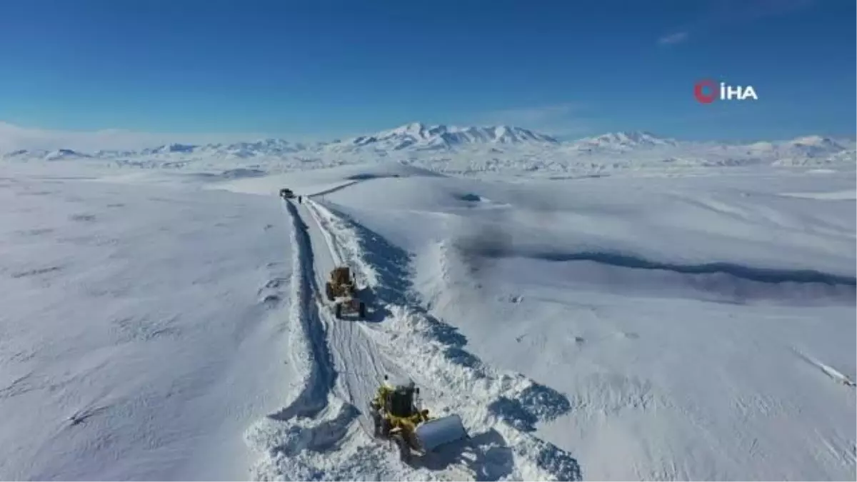 Eksi 30 derecede karla mücadele çalışması