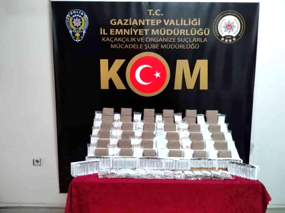 Gaziantep\'te kaçak sigara kağıdı ve makaron operasyonu