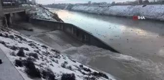 Hatay'da 5 yıl aradan sonra kar sevinci