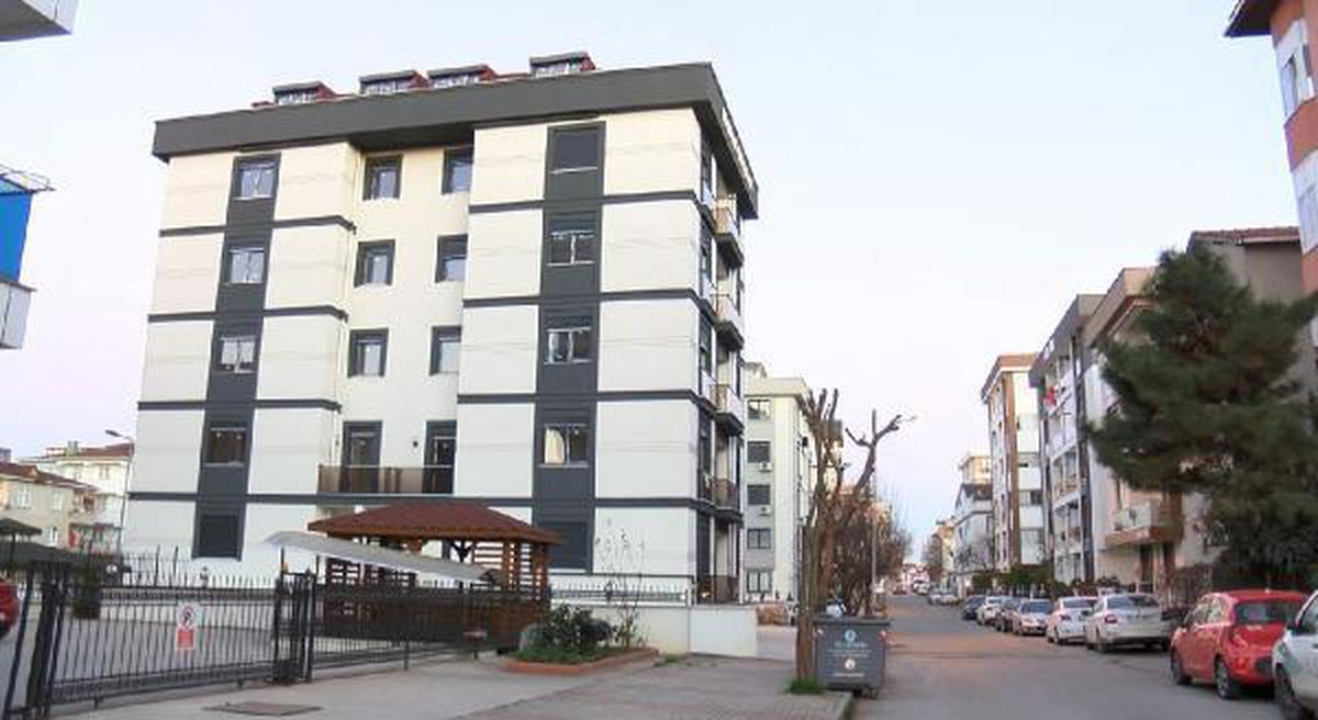 İSTANBUL\'DA 8 BİN LİRA AİDAT