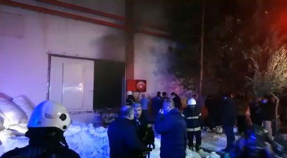 Kahramanmaraş\'ta tekstil fabrikasında çıkan yangın söndürüldü