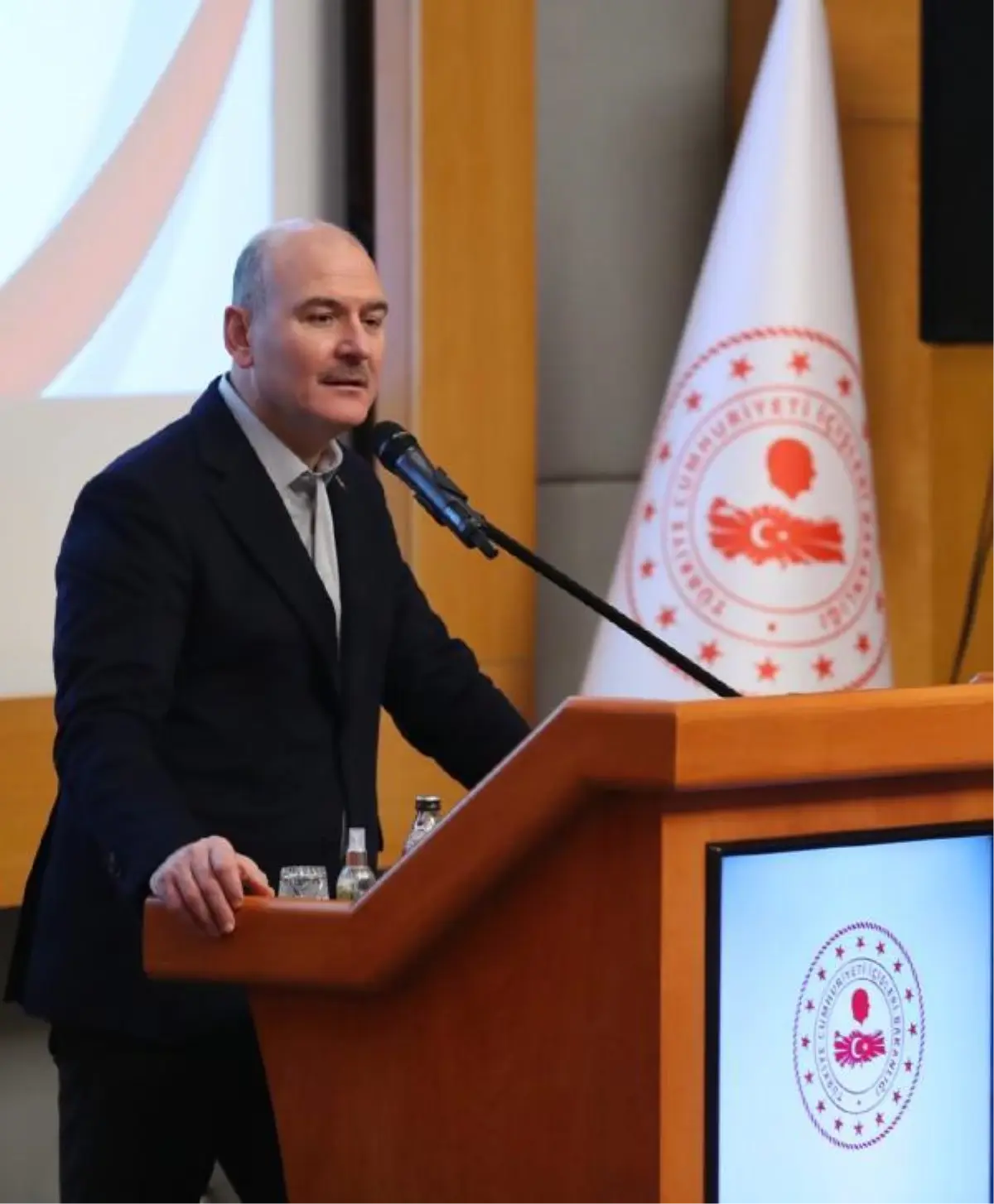 Son dakika haberleri | Bakan Soylu: LGBT derneklerine devasa bütçeler aktarıyorlar