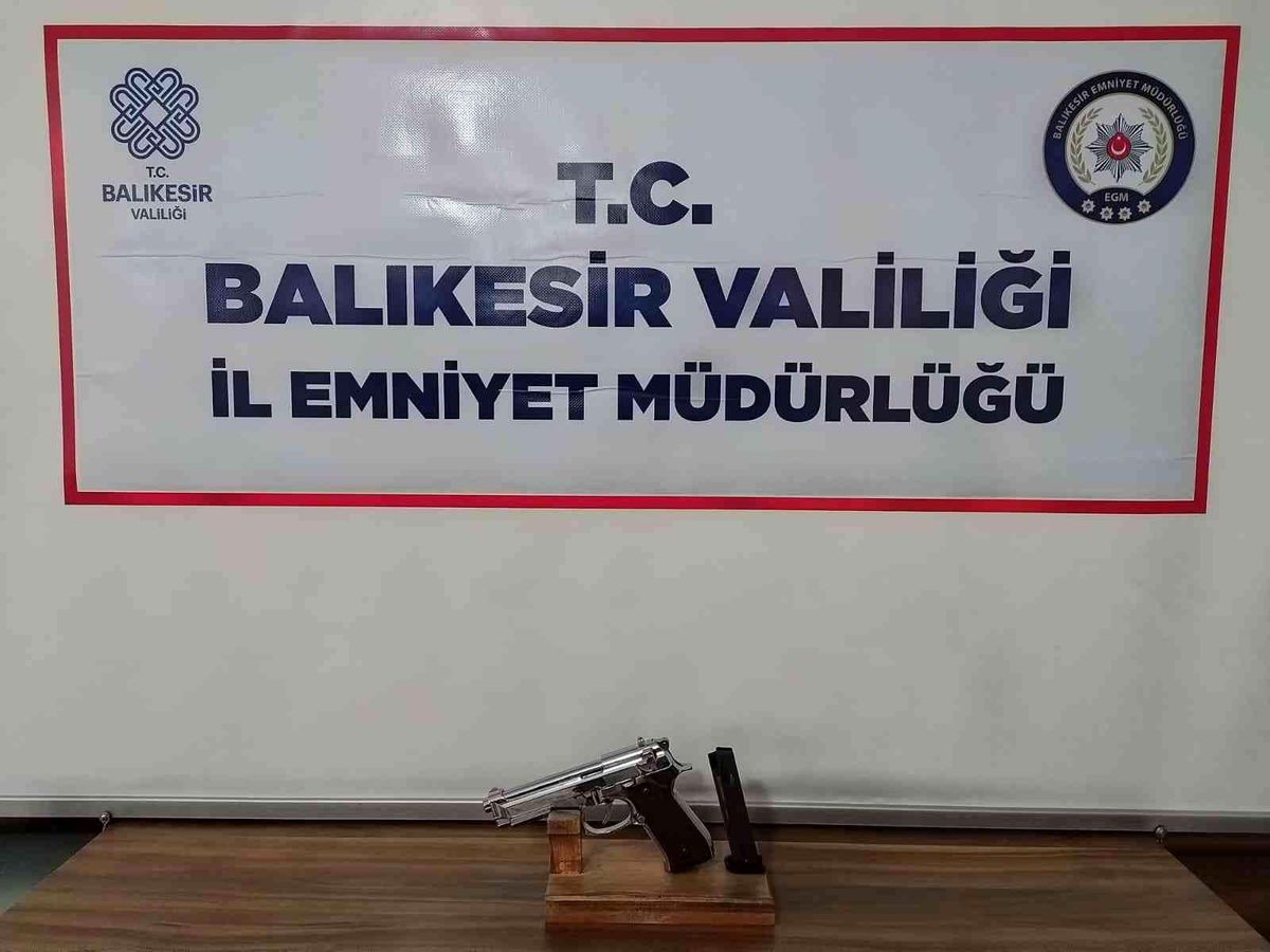 Balıkesir\'de 3 yılda 2 bin 193 tabanca ele geçildi