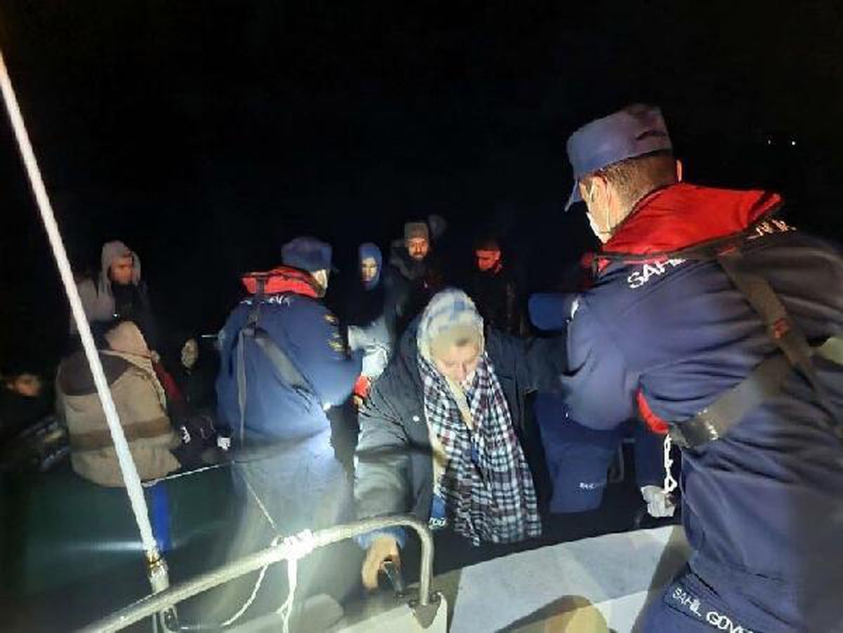 Bodrum açıklarında 18 kaçak göçmen kurtarıldı