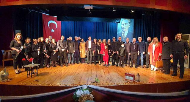 Gaz lambası eşliğinde Kış Masalı dinletisi