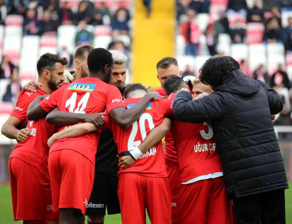 Yeni Malatyaspor, yarın Beşiktaş\'ı konuk edecek