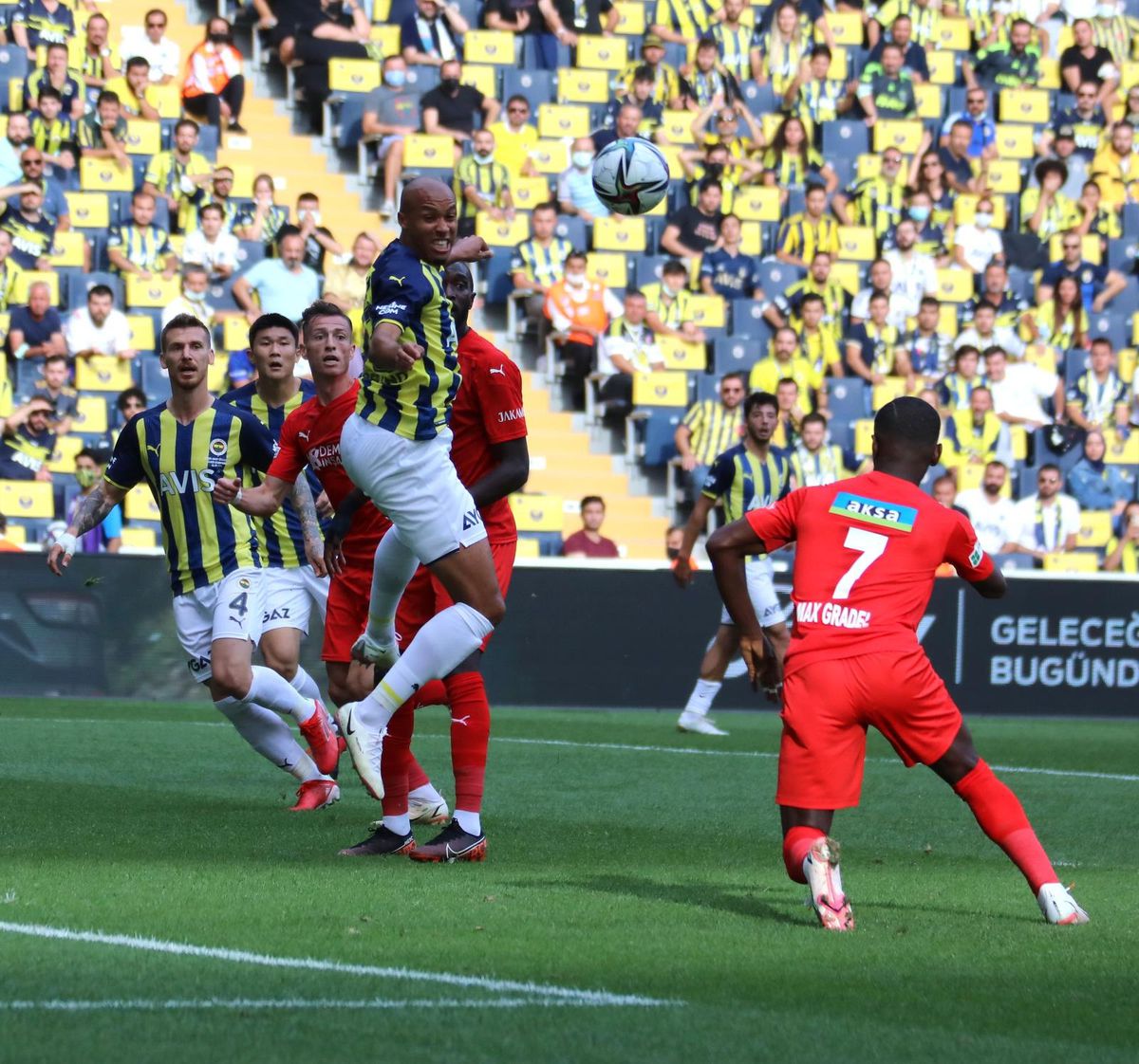 Sivasspor ile Fenerbahçe 32. randevuda