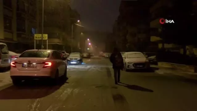 Ankara'da sabah saatlerinde kar yağışı başladı