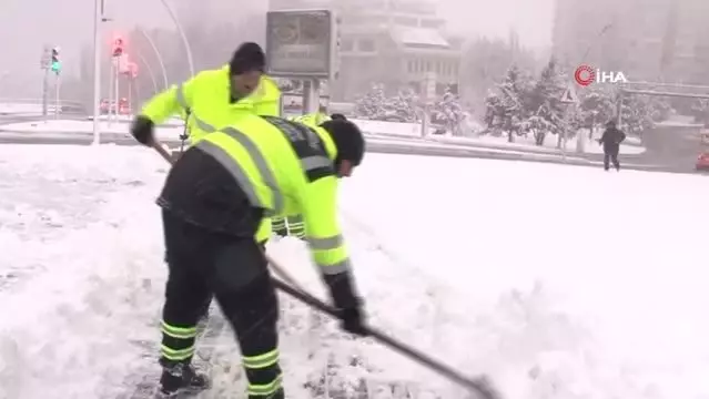 Başkentte kar yağışı etkili oldu