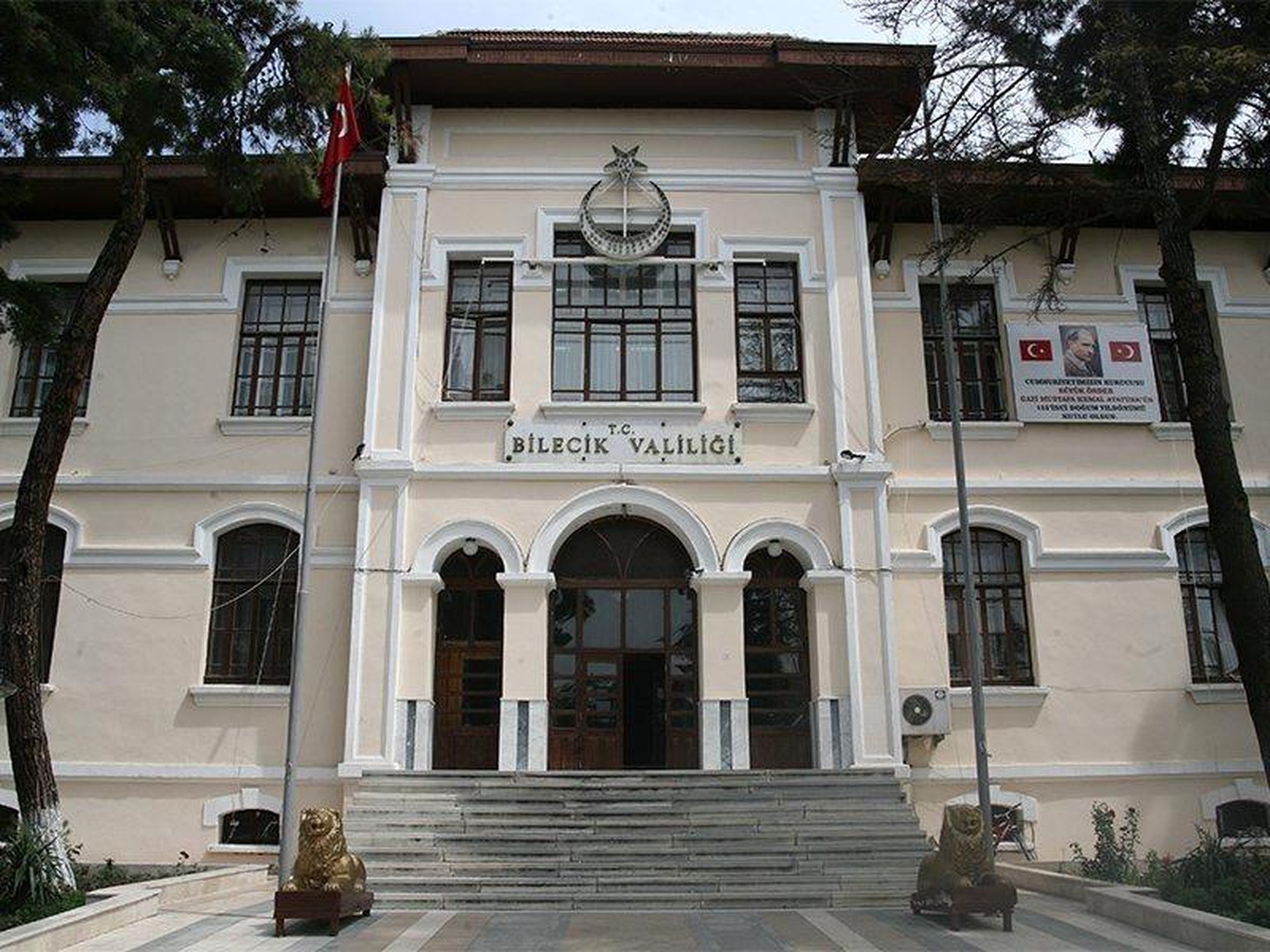 Bilecik\'te simit ve poğaçaya gelen zamma valilik engeli