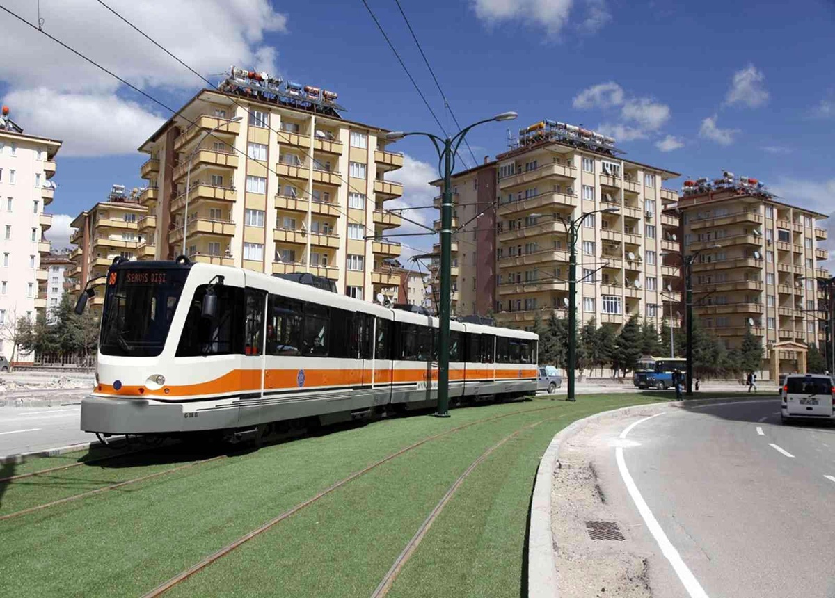 Büyükşehir tesislerini kar yağışı için açıyor