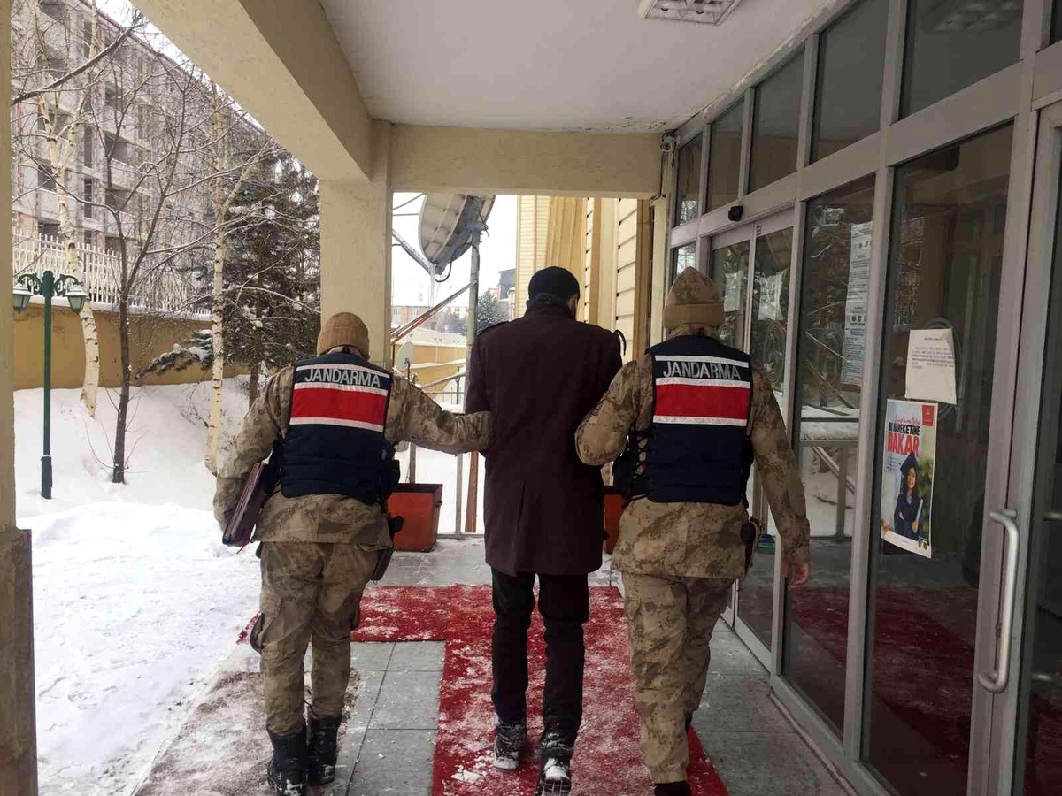 Hırsızlık suçundan 4 yıl hapis cezasıyla aranan hükümlü yakalandı