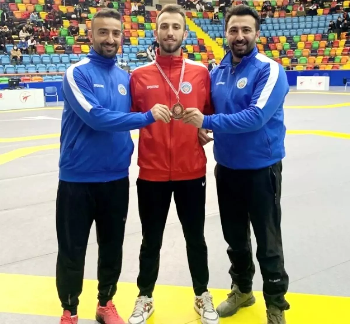 Menekşe'de Türkiye 3'ncülüğü sevinci