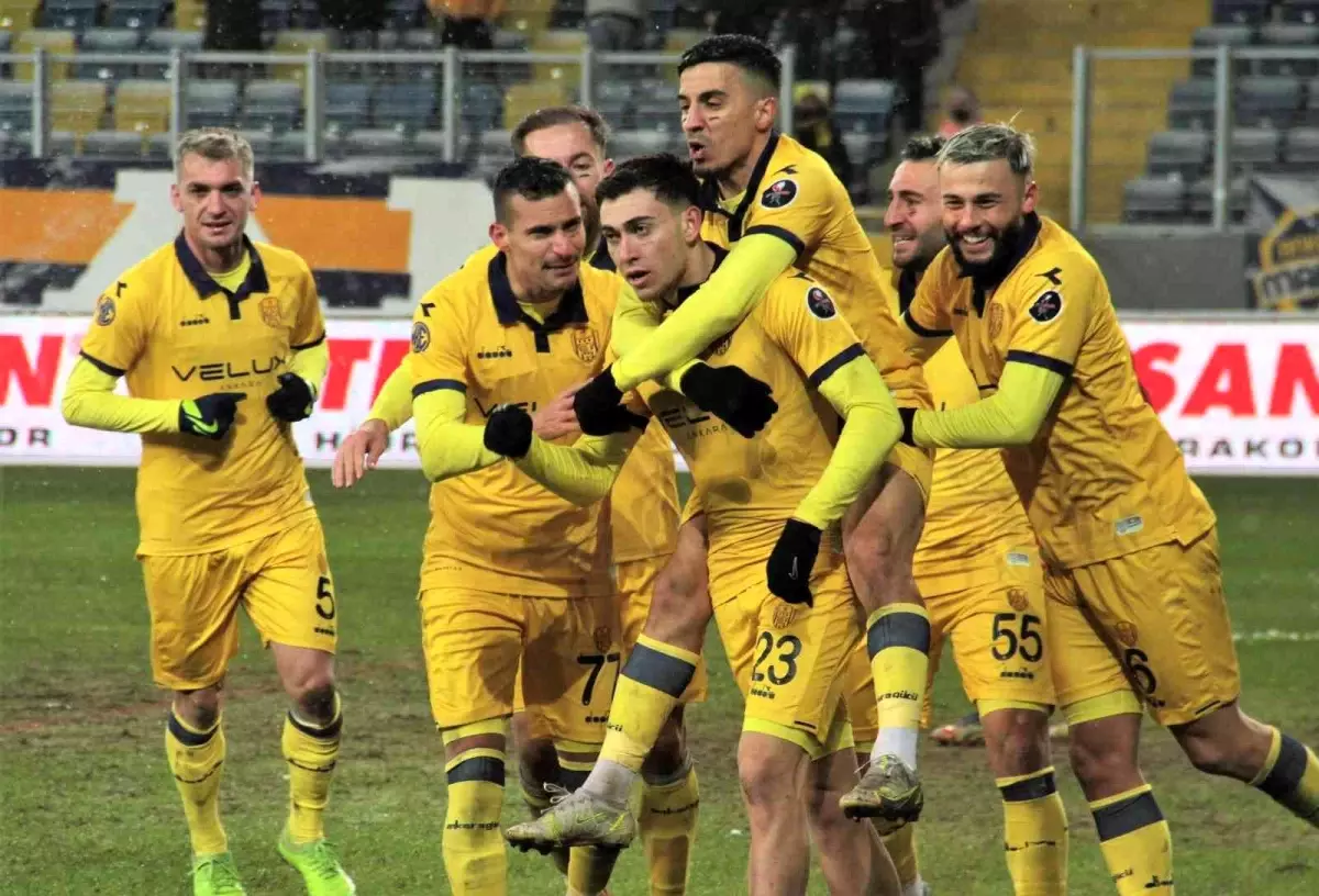 Spor Toto 1. Lig: Ankaragücü 2 Denizlispor 1