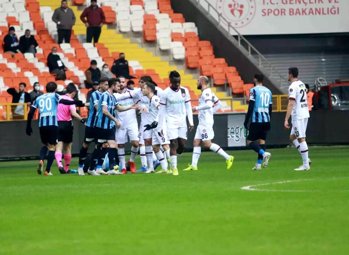 Spor Toto Süper Lig: Adana Demirspor: 1 Fatih Karagümrük: 0 (İlk yarı)