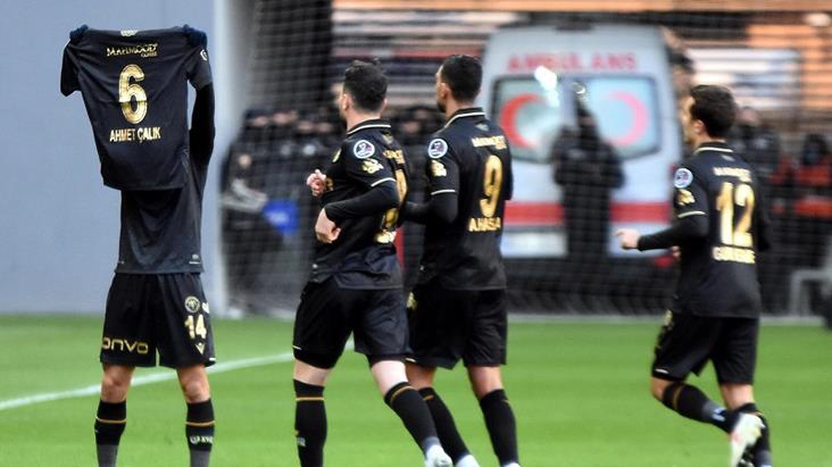 Konyaspor gizliden şampiyonluğa yürüyor! Ahmet Çalık\'ı unutmuyorlar